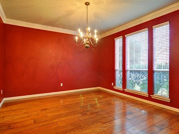 5th image of 12320 Yellow Wood Dr