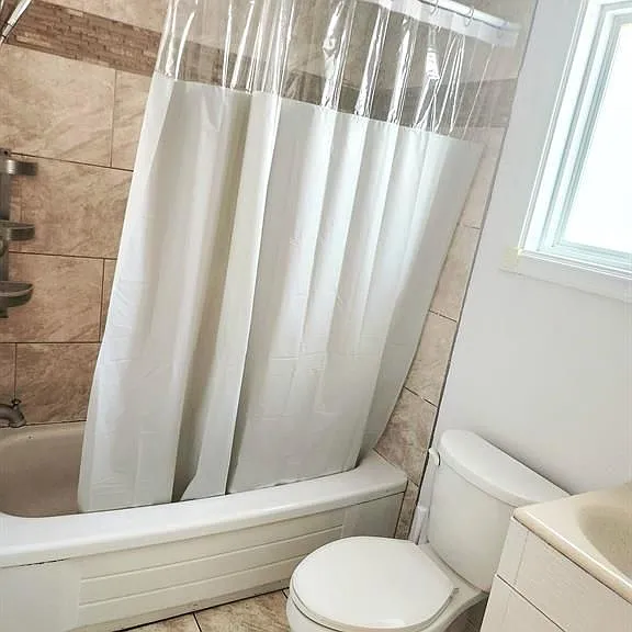 71 Ecclestone Dr #UPPER — Photo 8