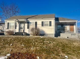 1201 Norway St, Bristol, VA 24201