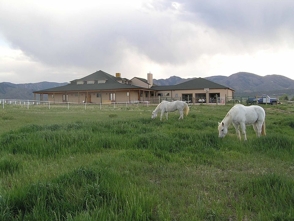 Facing west view of house from the barn.