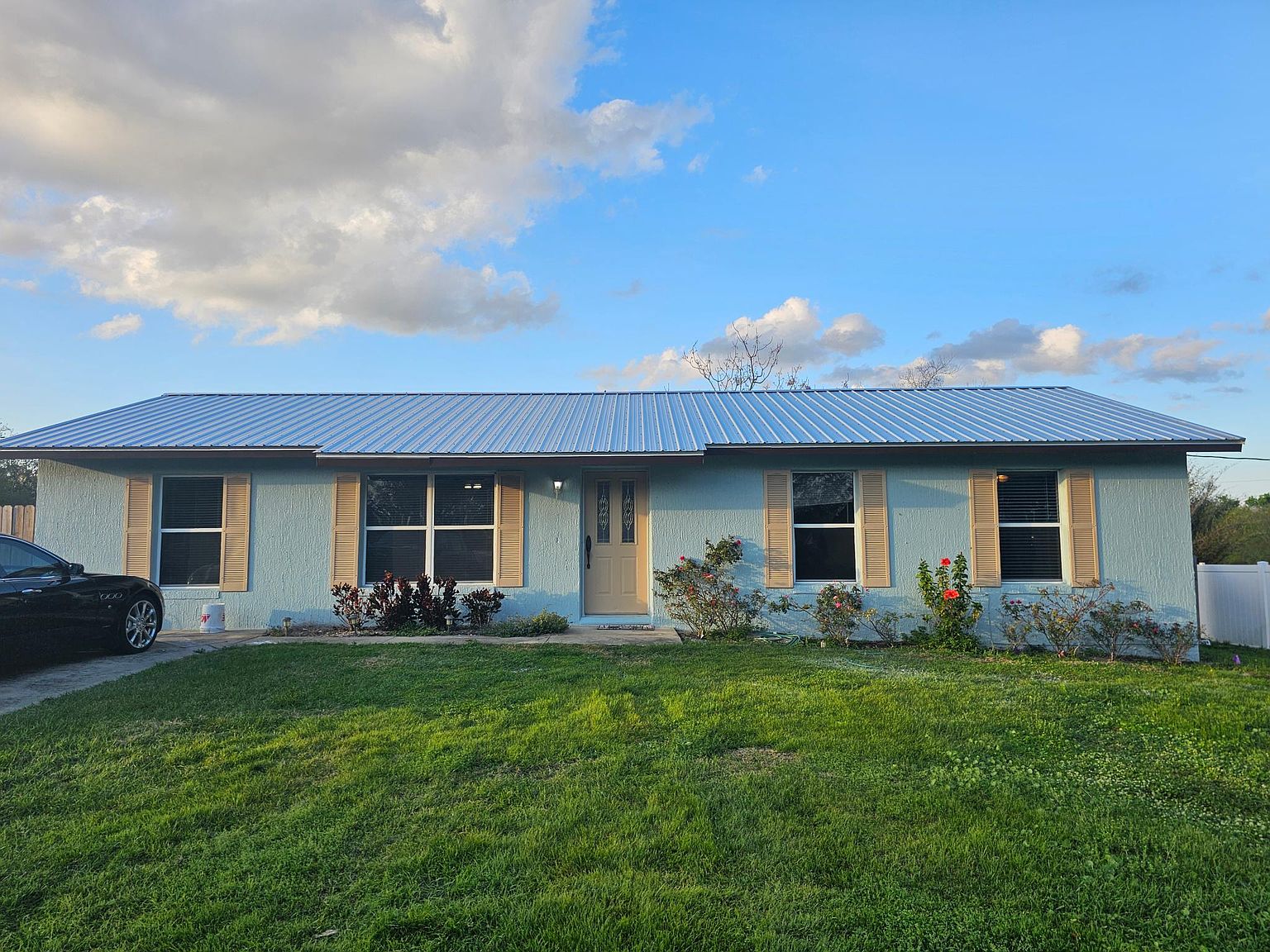 927 Jacaranda Dr, Lady Lake, FL 32159 Zillow