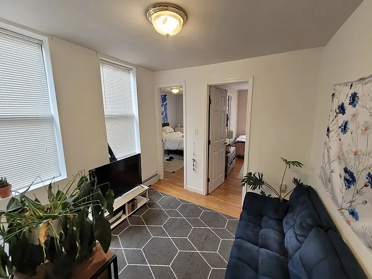 44 Joy St #8 — Photo 4