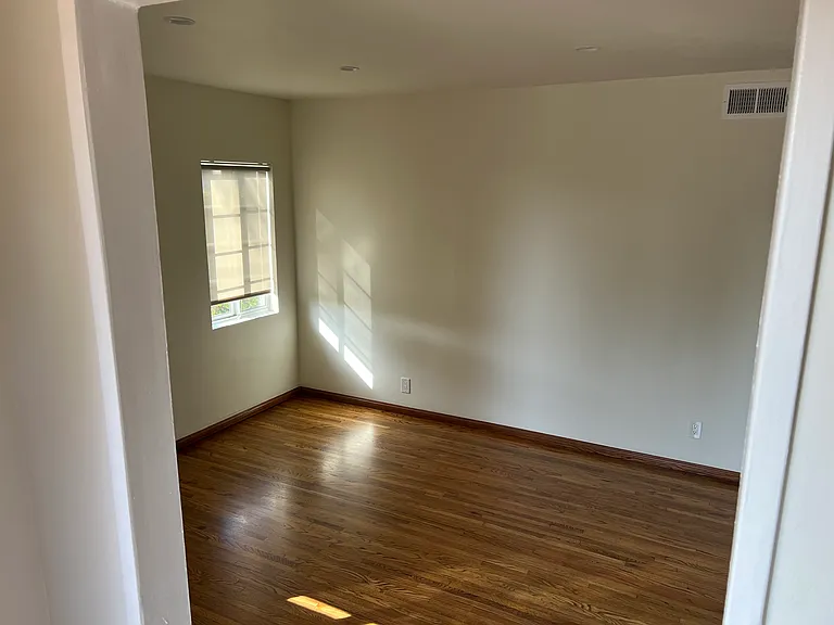 4104 Beethoven St — Photo 5