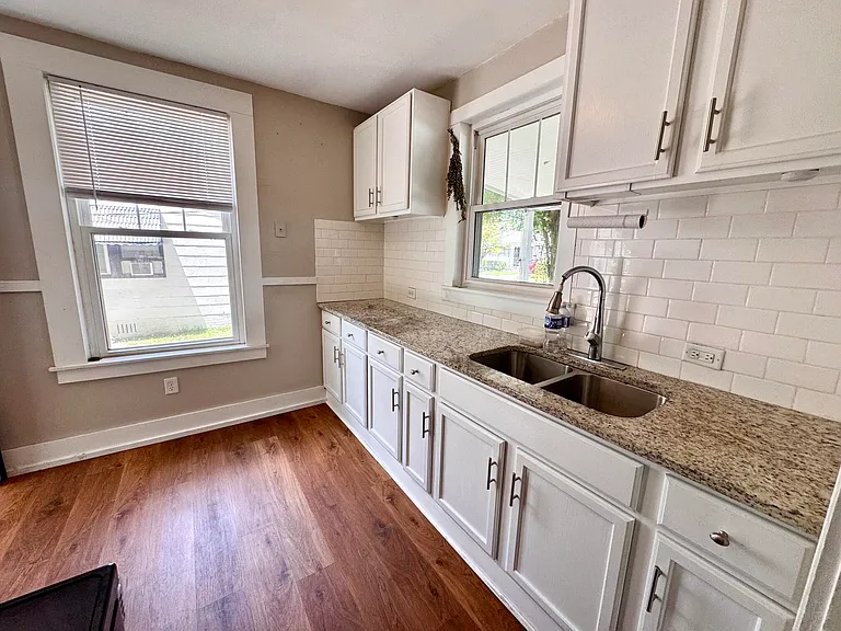 3538 Admiral Dr — Photo 5