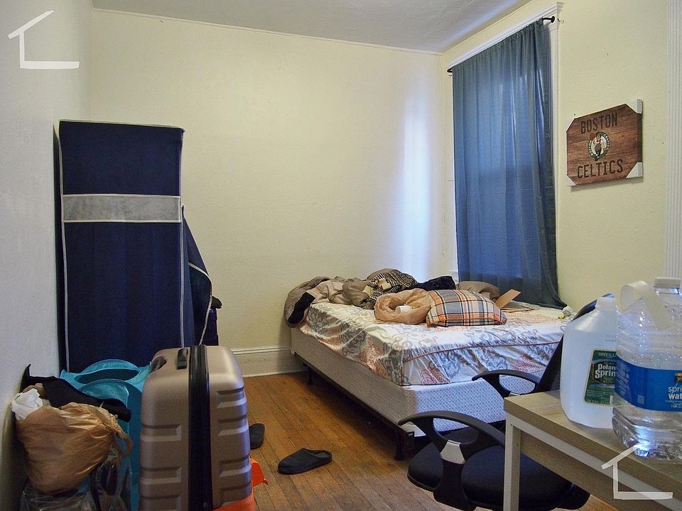 2nd image of 463 Park Dr #15HC