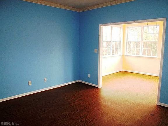 4th image of 126 Lighthouse Dr