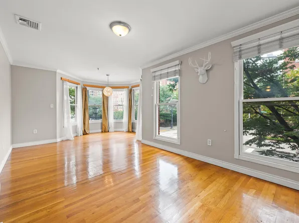 180 Washington St APT 5, Jersey City, NJ 07302