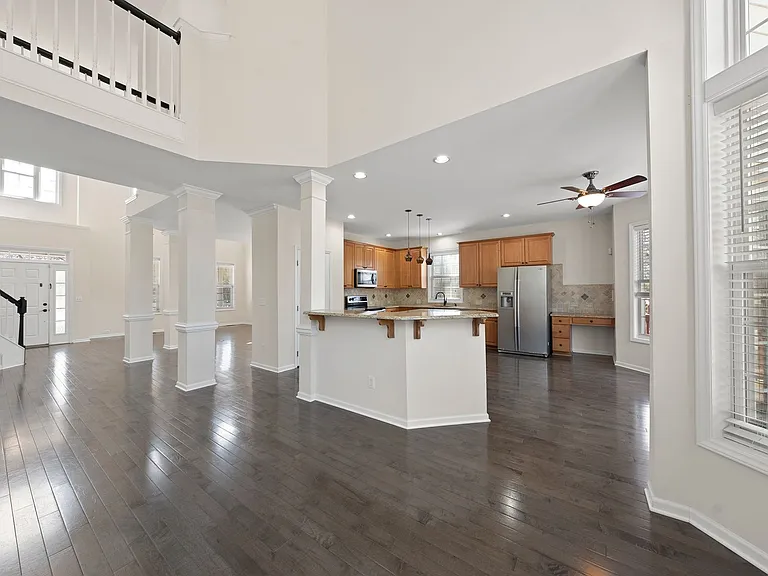 101 Palmwood Ct — Photo 12