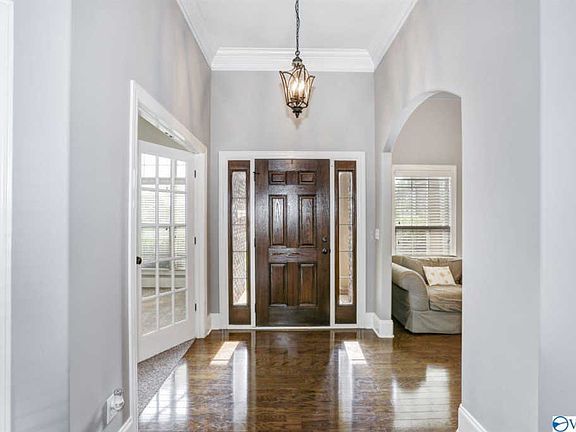 4th image of 200 Nettles Dr NW