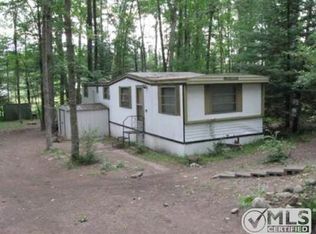 923 Hammond St, Harrison, MI 48625