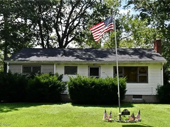 4749 Eagle Creek Rd, Eagle Creek, OH 44430