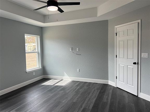 5th image of 2512 SW 147th Place Rd