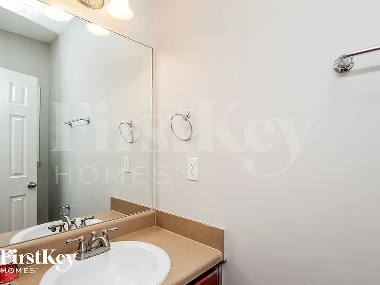 10140 Benton Woods Dr #A — Photo 16