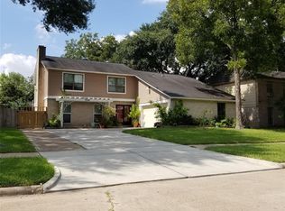 7714 Harpers Glen Ln, Houston, TX 77072