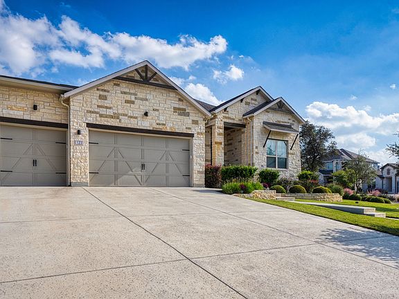 3rd image of 123 Escalera Cir