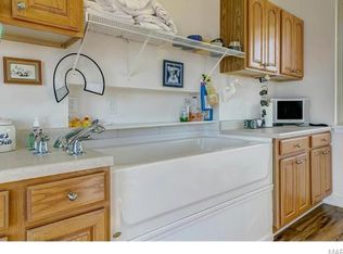 106 River Oaks Rd, Pevely, MO 63070