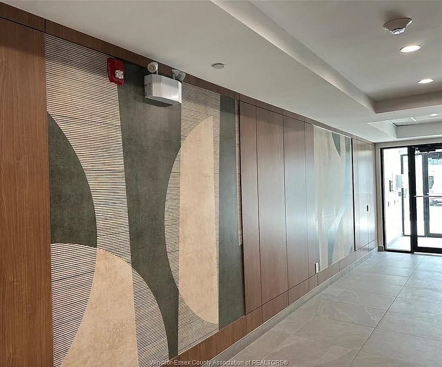 2 bed, 2.0 bath, $2,095 — Photo 2