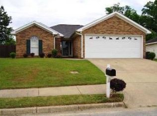 11515 Madison Dr, Northport, AL 35475