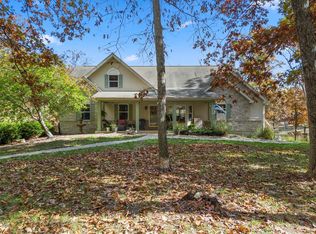 534 Woods Creek Dr, Foristell, MO 63348