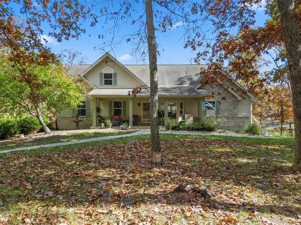 534 Woods Creek Dr, Foristell, MO 63348
