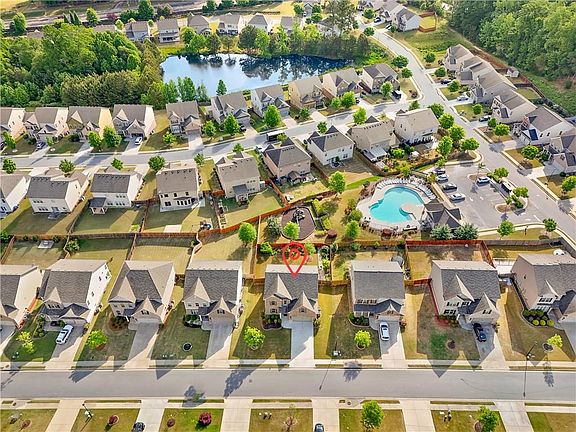 3rd image of 1968 Lakeview Bend Way