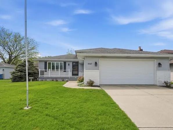 1547 W 99th Ave, Crown Point, IN 46307