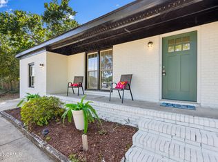 622 Silver Lake Rd, Wilmington, NC 28412