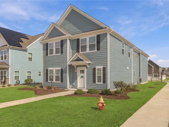 119 Iris Cir, Moyock, NC 27958