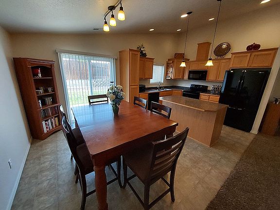 3rd image of 5503 Johnson Dr