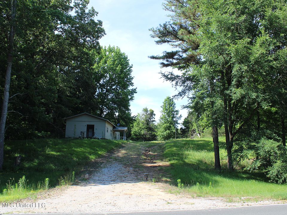1st image of 665 Briscoe Rd