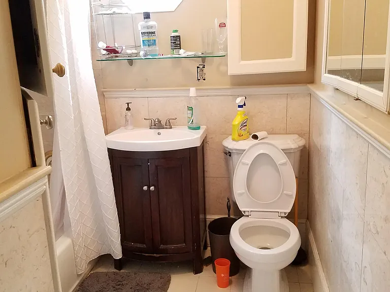 14 Hillside St — Photo 3
