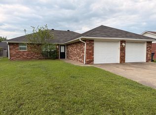 2017 S Sidney Ave, Russellville, AR 72802
