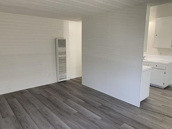 4th image of 7718 Comstock Ave APT 6