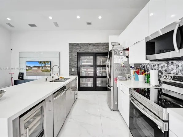 4955 SW 33rd Ave, Fort Lauderdale, FL 33312