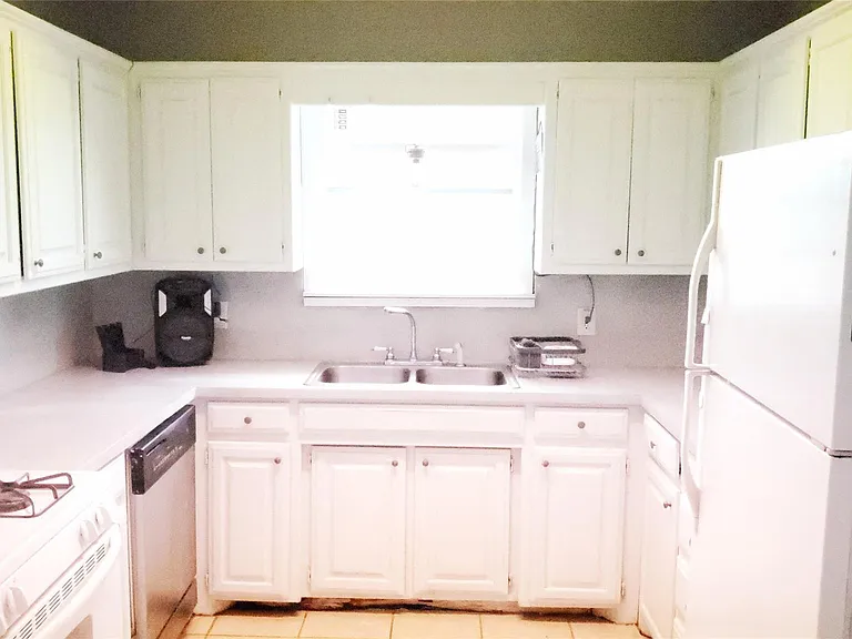 204 Alice Dr — Photo 7