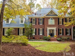 105 Canberra Ct, Cary, NC 27513