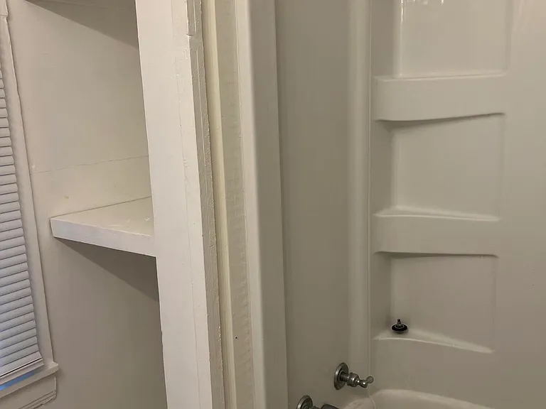 135 Oakcrest Dr — Photo 12