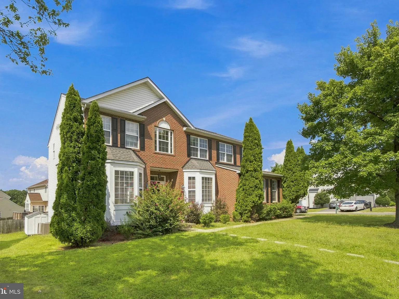 4 bed, 3.5 bath, 4662 sqft, $4,800 — Photo 3