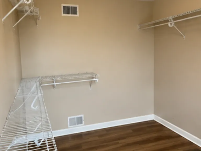 7051 Kennedy Ave — Photo 7