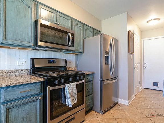 5th image of 1013 Polk Ct