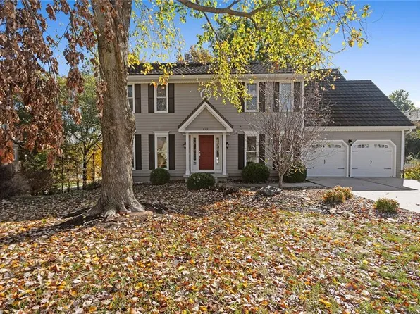 4119 NE Pembroke Ln, Lees Summit, MO 64064