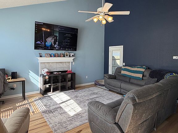 2nd image of 102 Valley Way