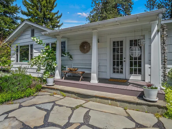 335 SW McKinley Ave, Bend, OR 97702