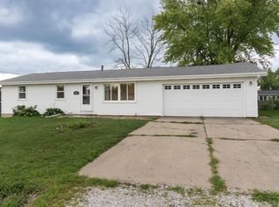 1877 Poplar St, Washington, IL 61571