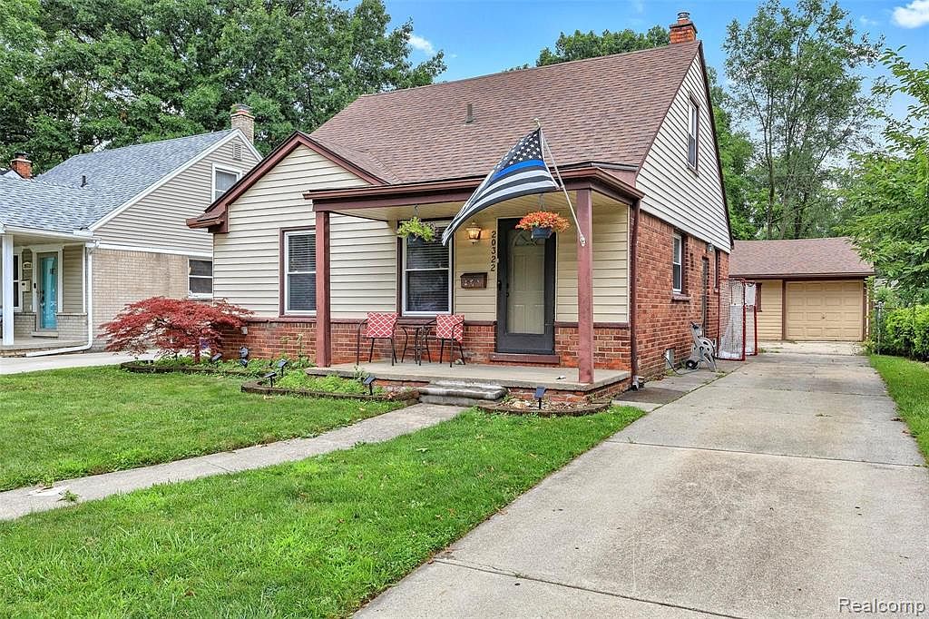 20322 Carlysle St, Dearborn, MI 48124 Zillow