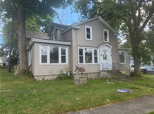 2732 Green St, Weedsport, NY 13166