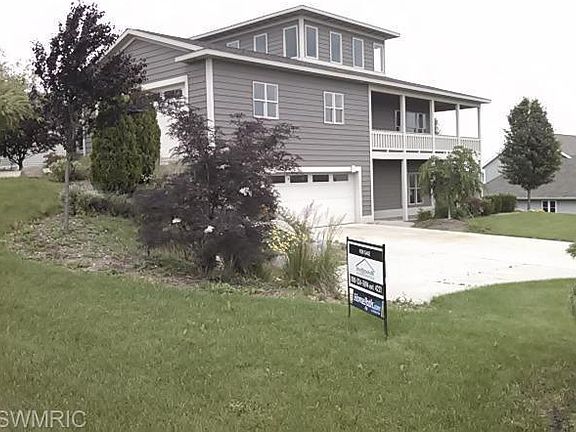 2nd image of 7004 Rosewood Ct