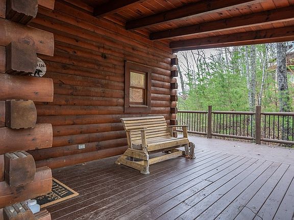 4th image of 3532 Carsons Ridge Way