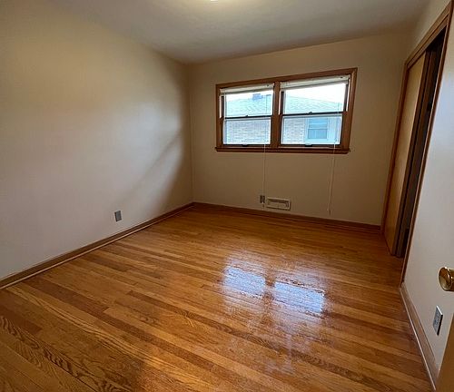 3rd image of 8010 W Burdick Ave #80-10