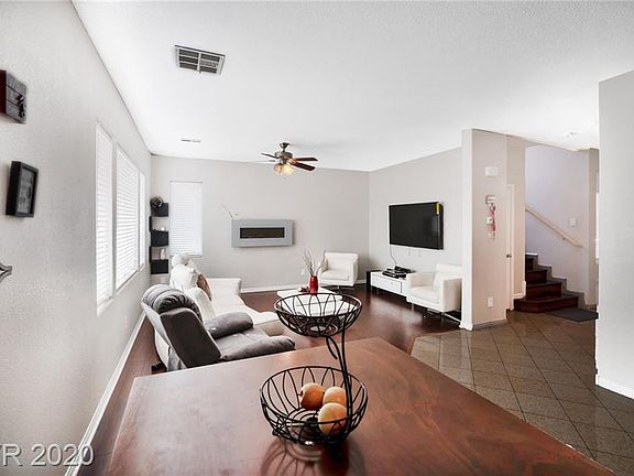 5th image of 1713 Newquay Commons Ave